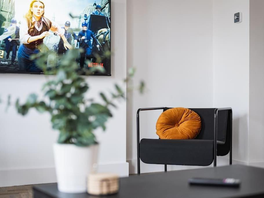 Isaacs View - First Floor Apartment Клийторпс Екстериор снимка
