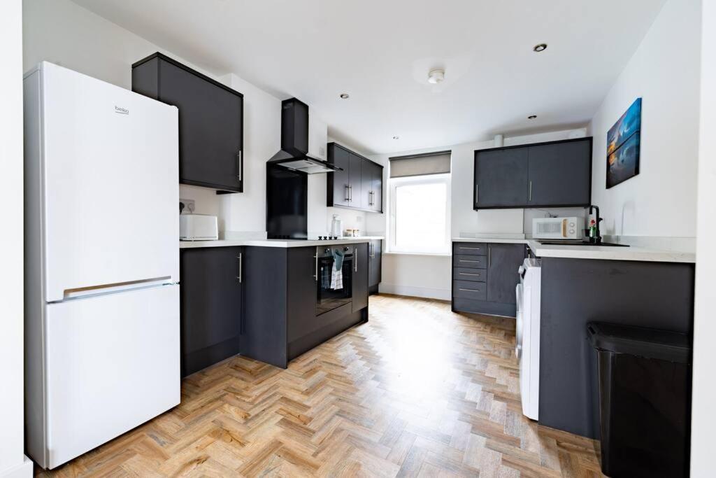 Isaacs View - First Floor Apartment Клийторпс Екстериор снимка
